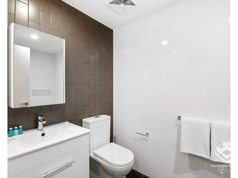 1006/27 CORDELIA STREET, South Brisbane QLD 4101