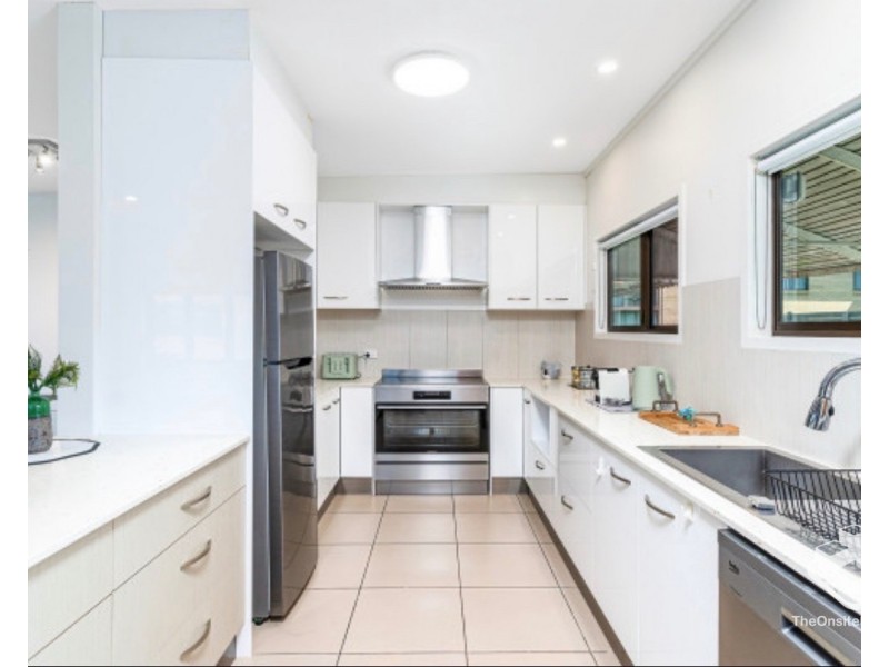 1/408 Marine Parade, Biggera Waters QLD 4216