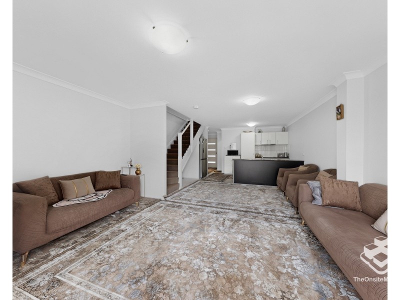 31/11 Portia Street, Kingston QLD 4114