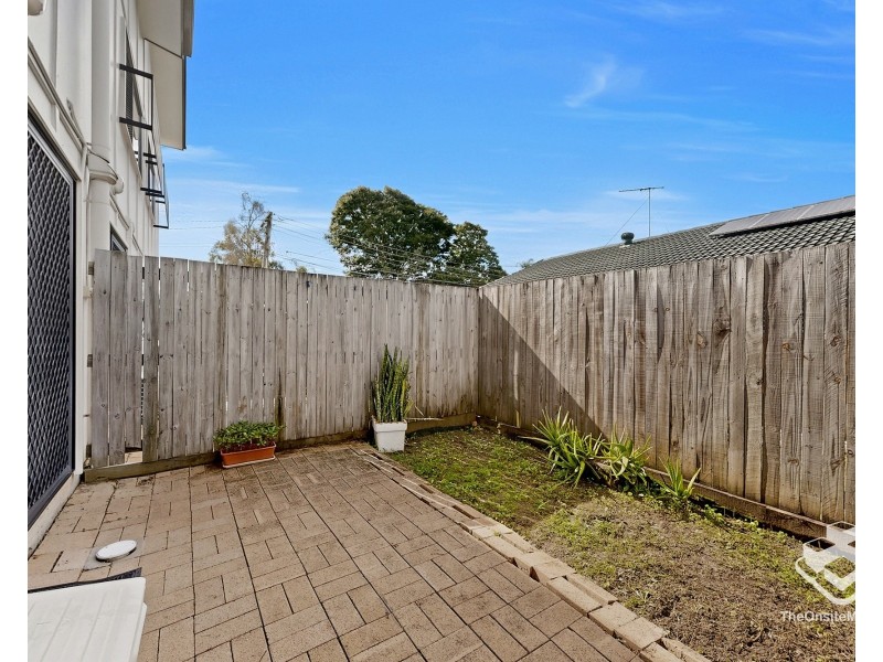 31/11 Portia Street, Kingston QLD 4114