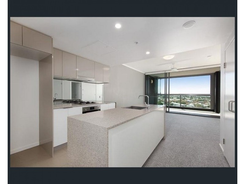 31505/2 Harbor road, Hamilton QLD 4007