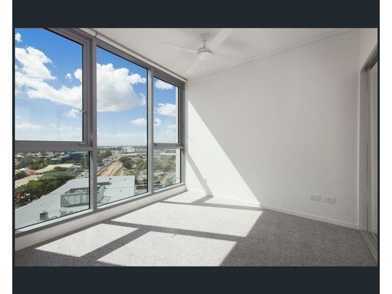 31505/2 Harbor road, Hamilton QLD 4007