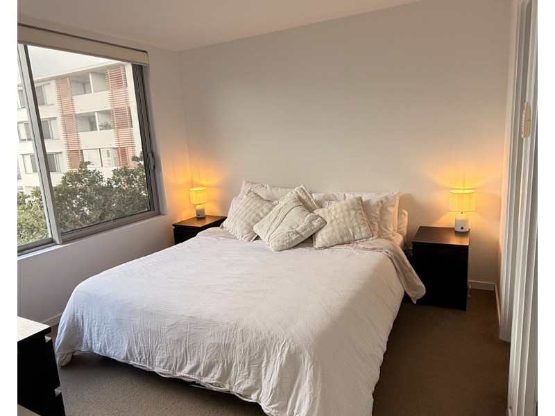 ID:21182983/1-7 Waterford Court Waterford Court, Bundall QLD 4217