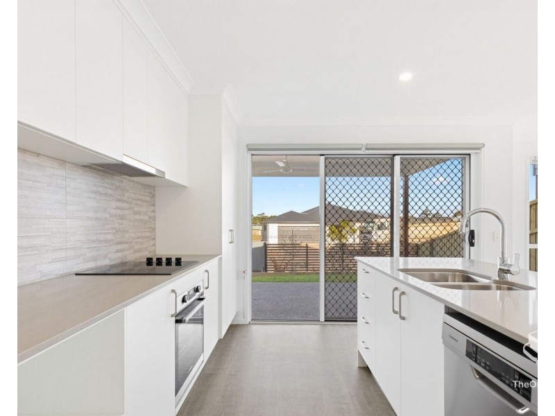 21 Abode Way, Kawungan QLD 4655