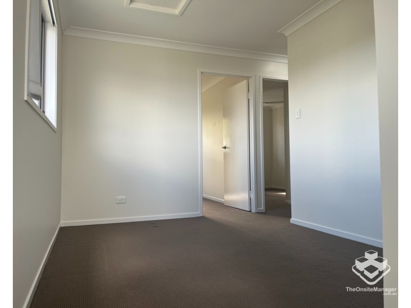 ID:21183183/32 Rosella Close, Calamvale QLD 4116
