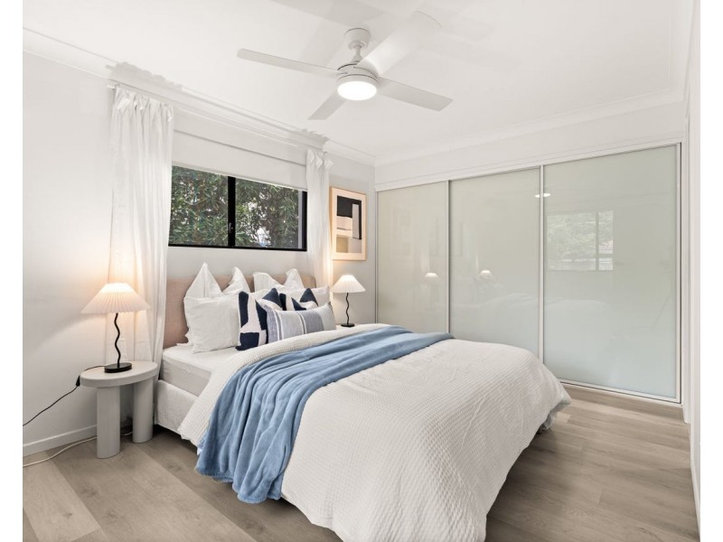 10 Cosmic Street, Robertson QLD 4109
