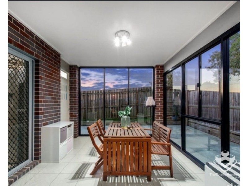 ID:21183348/422 Benhiam Street, Calamvale QLD 4116