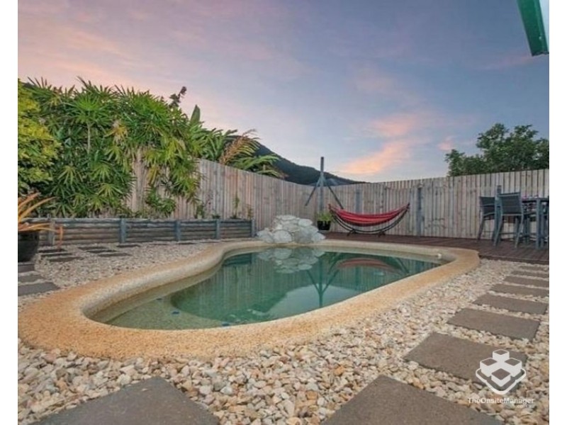 2 Russellia Street, Redlynch QLD 4870
