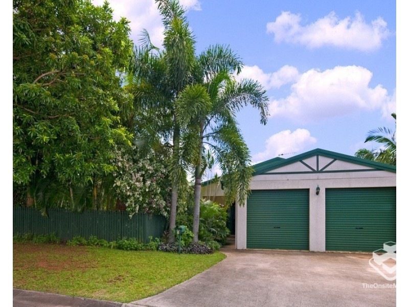 2 Russellia Street, Redlynch QLD 4870
