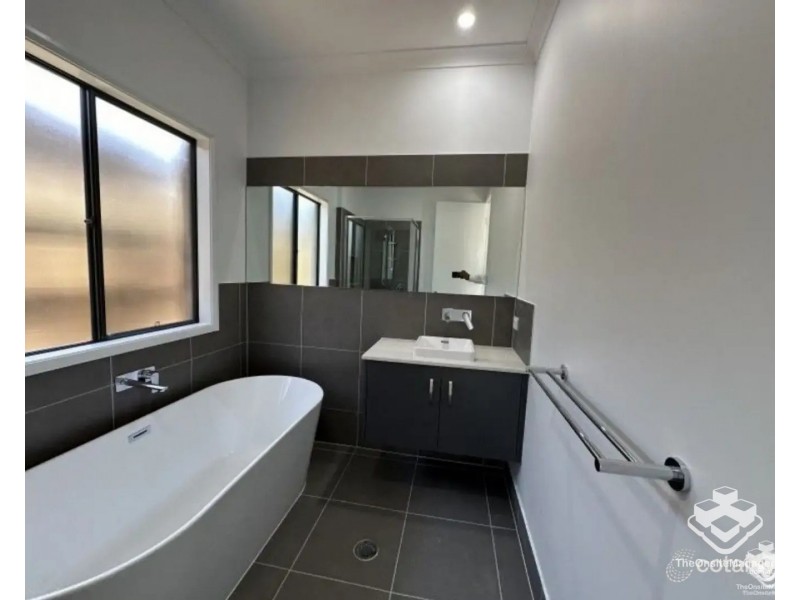 36 Rhythm Road, Ripley QLD 4306