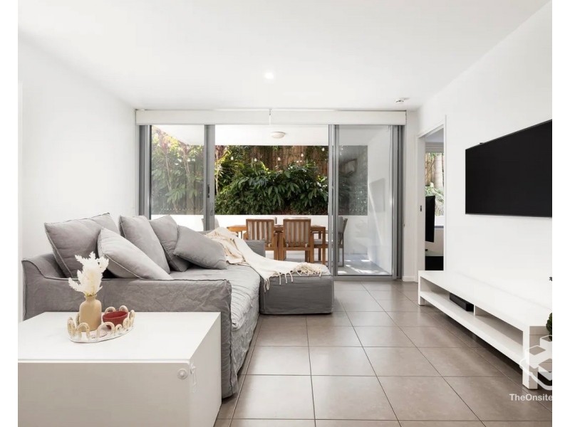 4114/1-7 Waterford Court, Bundall QLD 4217