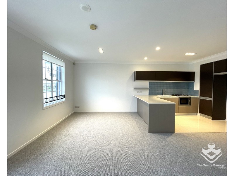 66/3030 The Boulevard, Carrara QLD 4211