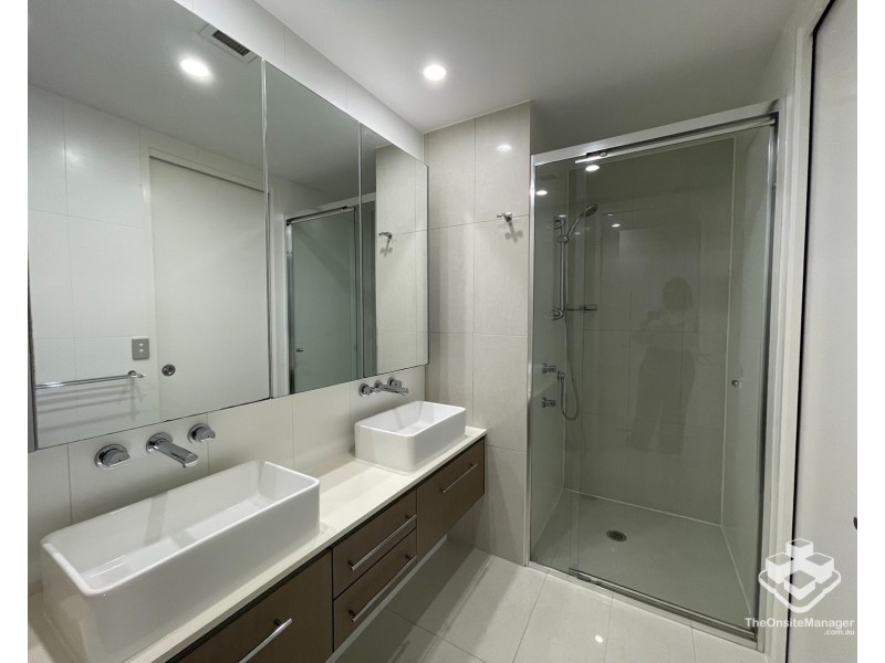 66/3030 The Boulevard, Carrara QLD 4211