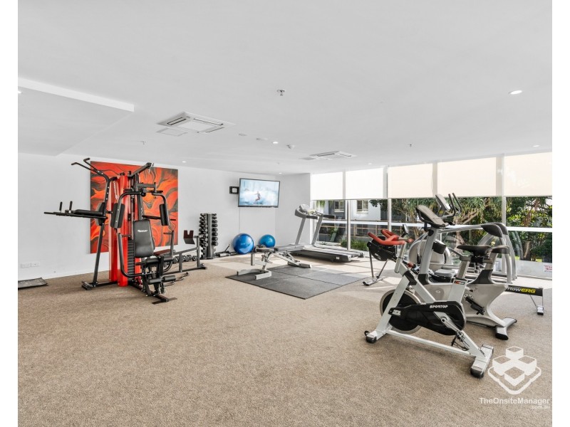 301/17 Bath Street, Labrador QLD 4215