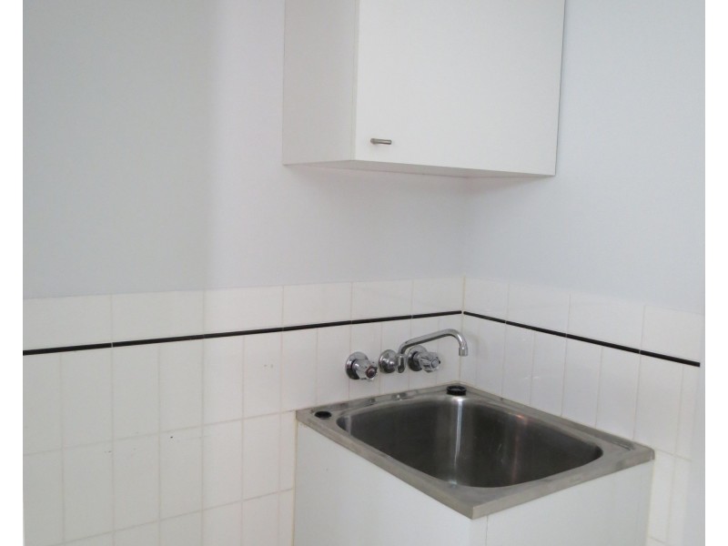 17/76-80 Chichester Drive, Arundel QLD 4214