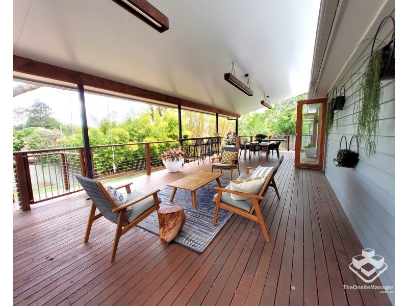 7 The Glen, Southport QLD 4215
