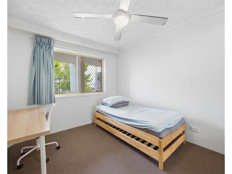 ID:21183749/36 Alexandra Avenue, Mermaid Beach QLD 4218