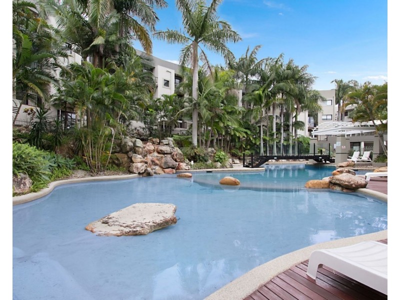 ID:21183909/ 1 Great Hall Drive, Miami QLD 4220