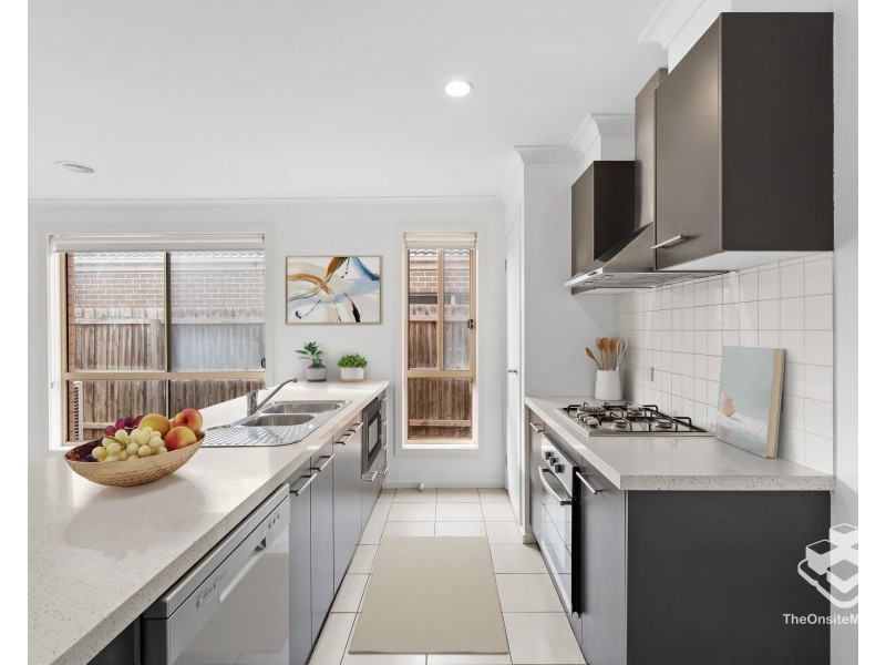 38 Mayfield Ave, Truganina VIC 3029