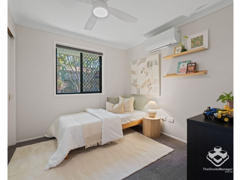 20 Beaufront Place, Forest Lake QLD 4078