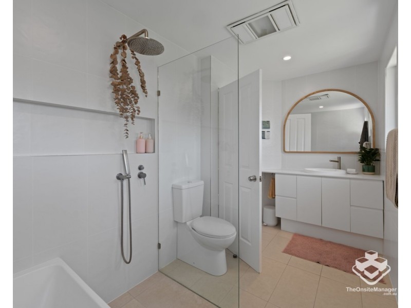 20 Beaufront Place, Forest Lake QLD 4078