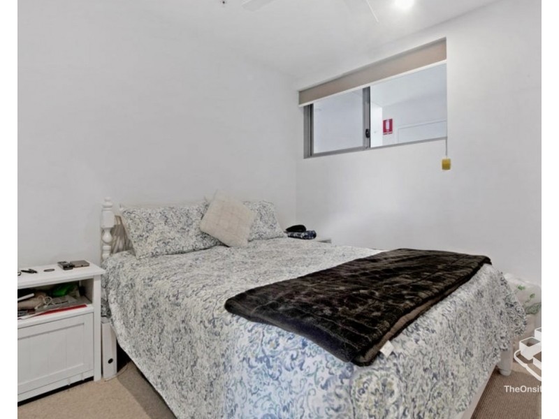 ID:21184009/388 Marine Parade, Labrador QLD 4215