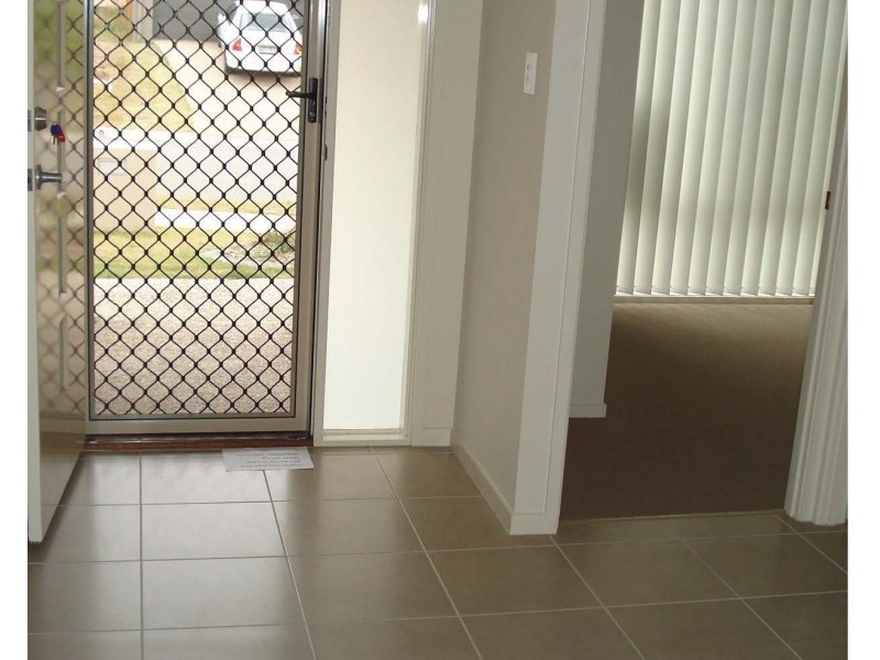 38 Valentine Circuit, Augustine Heights QLD 4300
