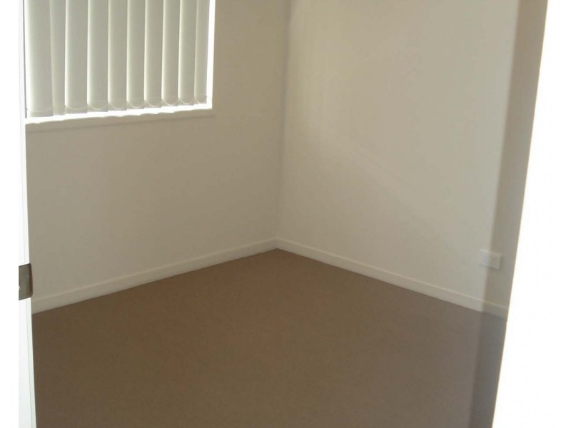 38 Valentine Circuit, Augustine Heights QLD 4300