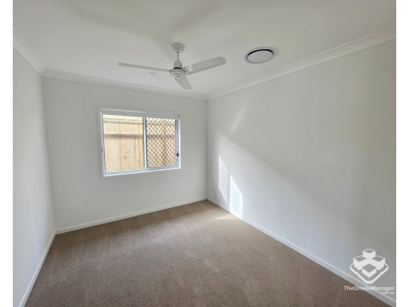 16 SAGO ROAD, Park Ridge QLD 4125