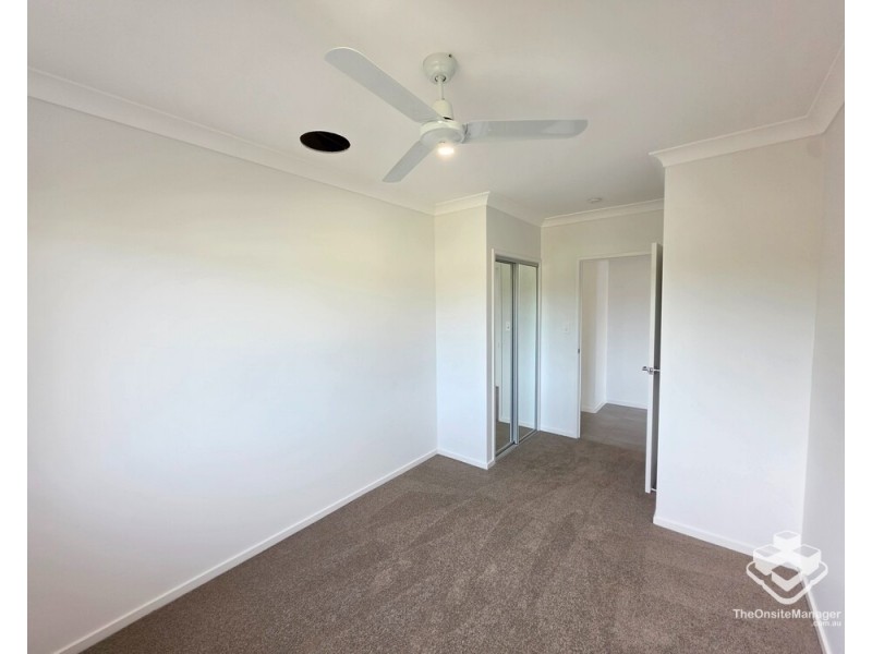 16 SAGO ROAD, Park Ridge QLD 4125