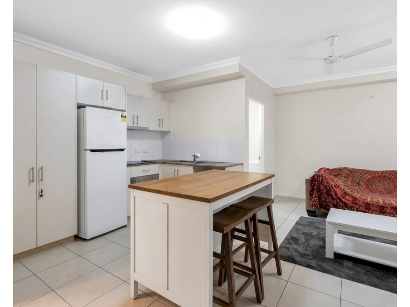 ID:21184109/210-218 Grafton Street, Cairns North QLD 4870