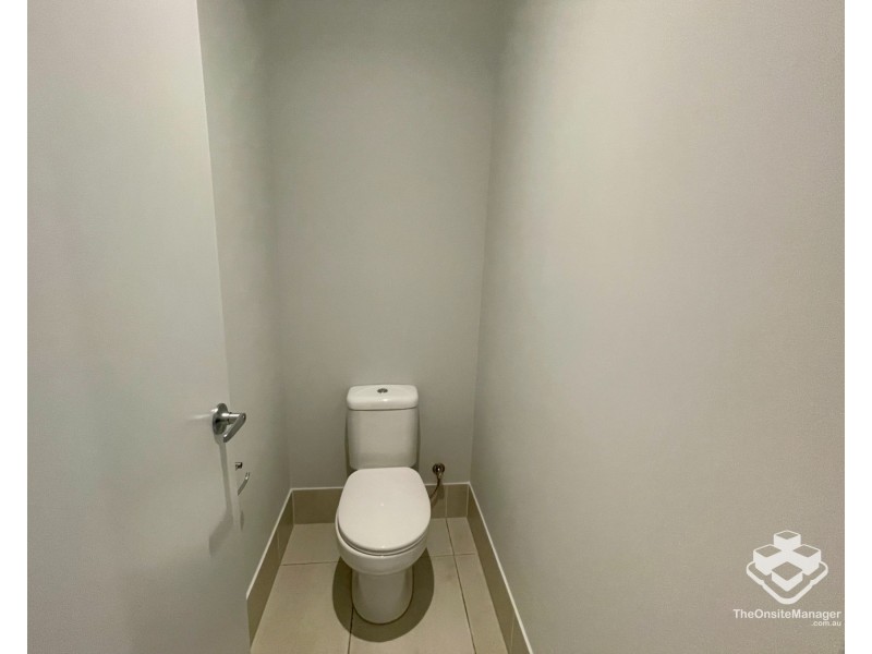 17 Shell Street, Nerang QLD 4211
