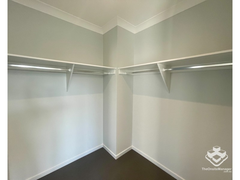 17 Shell Street, Nerang QLD 4211