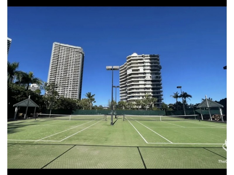 ID:21184214/12 Commodore Drive, Surfers Paradise QLD 4217