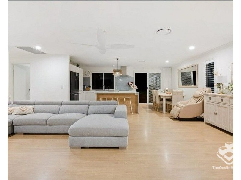 6 Karrinyup Place, Robina QLD 4226