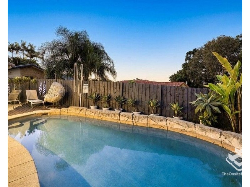 6 Karrinyup Place, Robina QLD 4226
