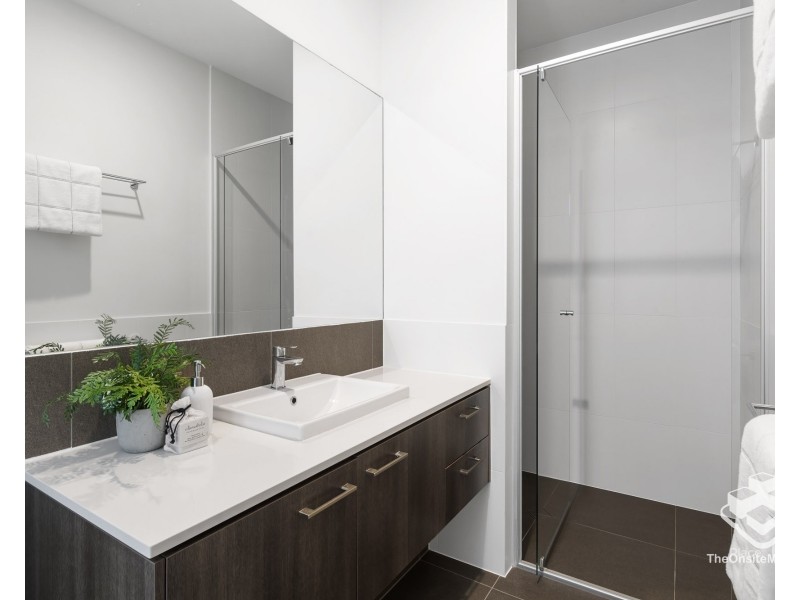 20 Gregory Street, Taringa QLD 4068