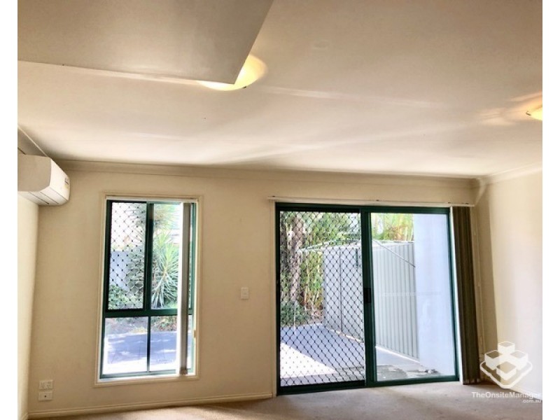 2/89 Heeb ST, Ashmore QLD 4214