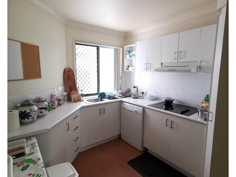 2/89 Heeb ST, Ashmore QLD 4214