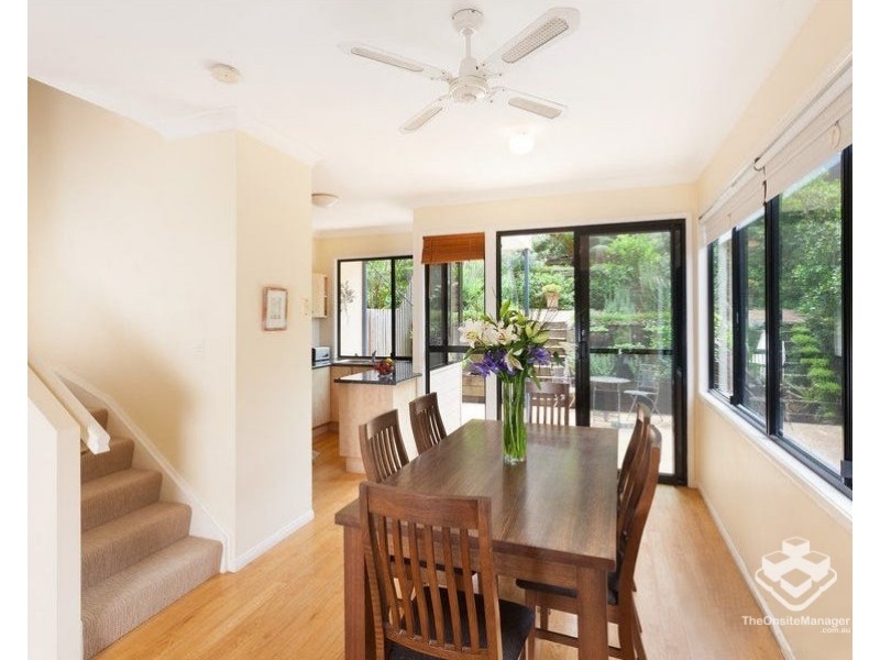 42C Rennie Street, Indooroopilly QLD 4068