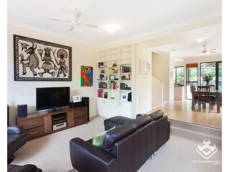 42C Rennie Street, Indooroopilly QLD 4068