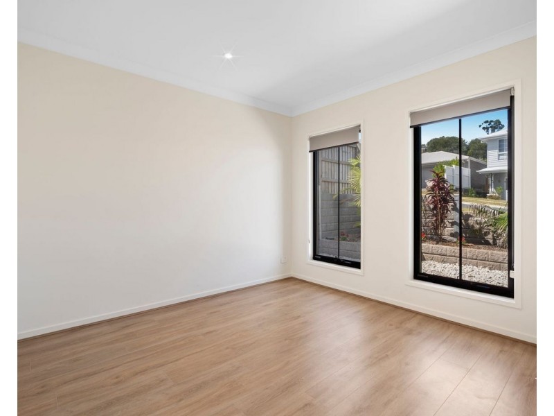 32 Carbeen Circuit, Springfield QLD 4300