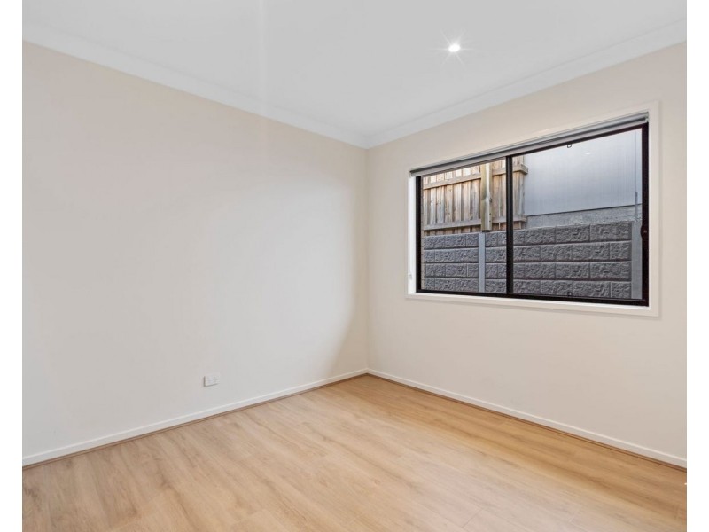 32 Carbeen Circuit, Springfield QLD 4300