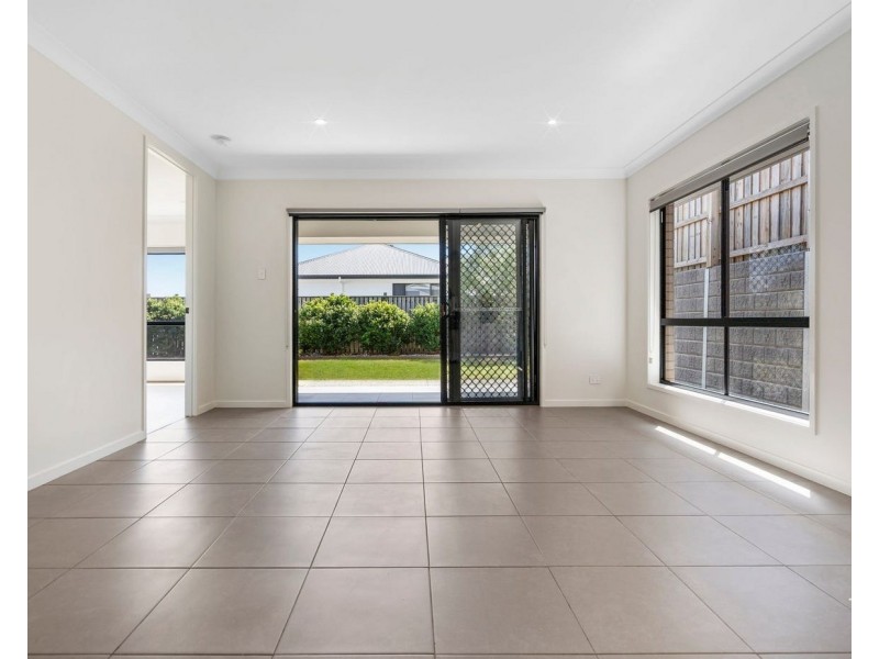 32 Carbeen Circuit, Springfield QLD 4300