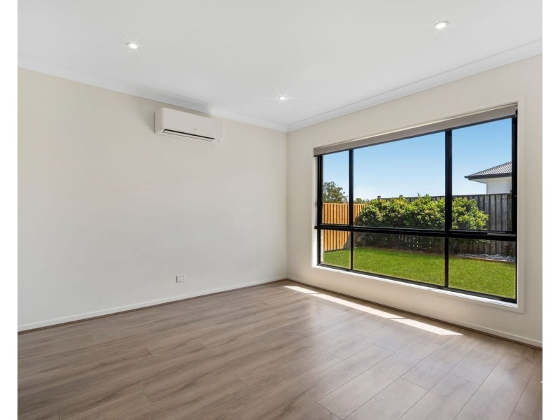32 Carbeen Circuit, Springfield QLD 4300