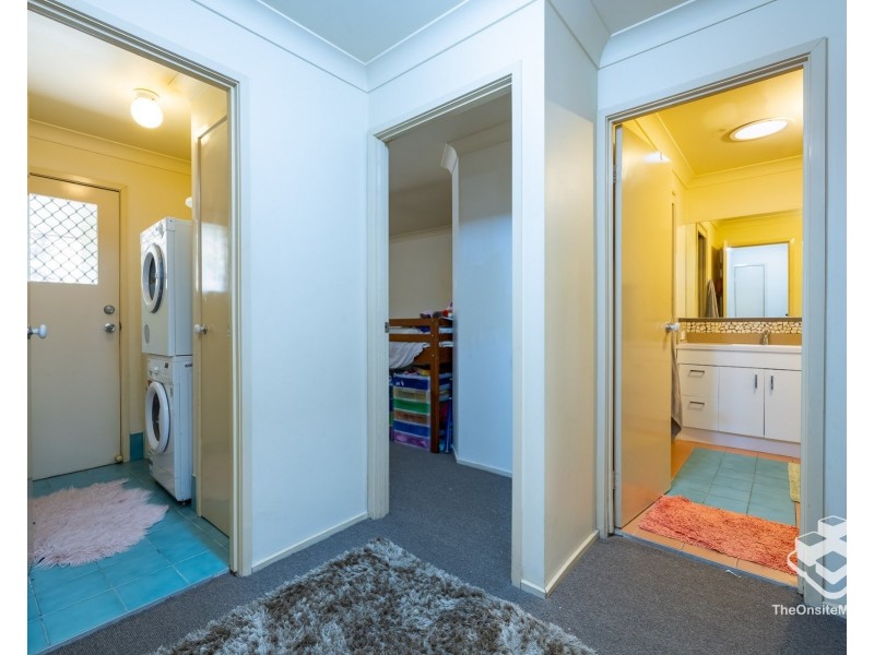10/31 Simpsons Road, Elanora QLD 4221