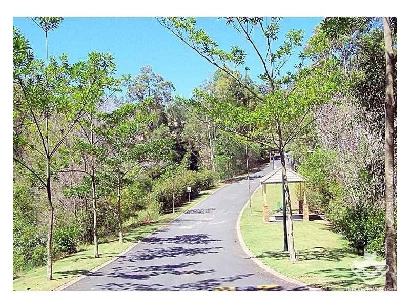 10/31 Simpsons Road, Elanora QLD 4221