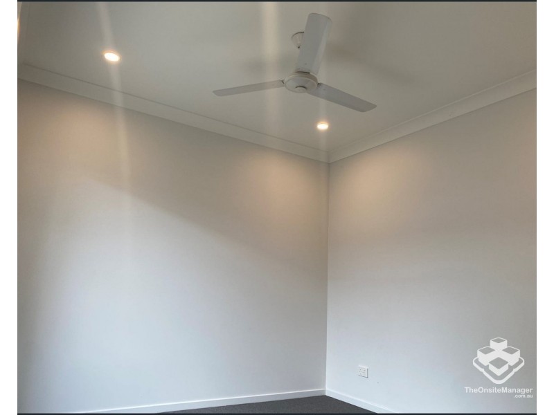3618-3624 Mount Lindesay Highway, Park Ridge QLD 4125