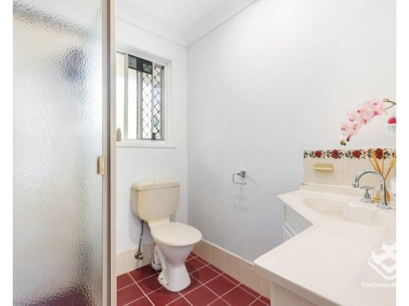 10 Carnea Place, Regents Park QLD 4118