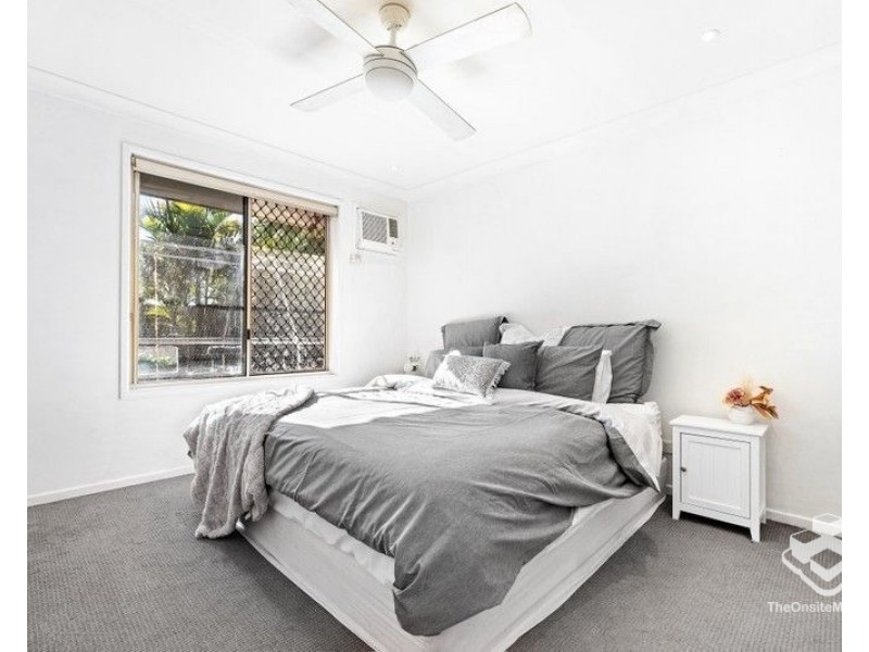 10 Carnea Place, Regents Park QLD 4118